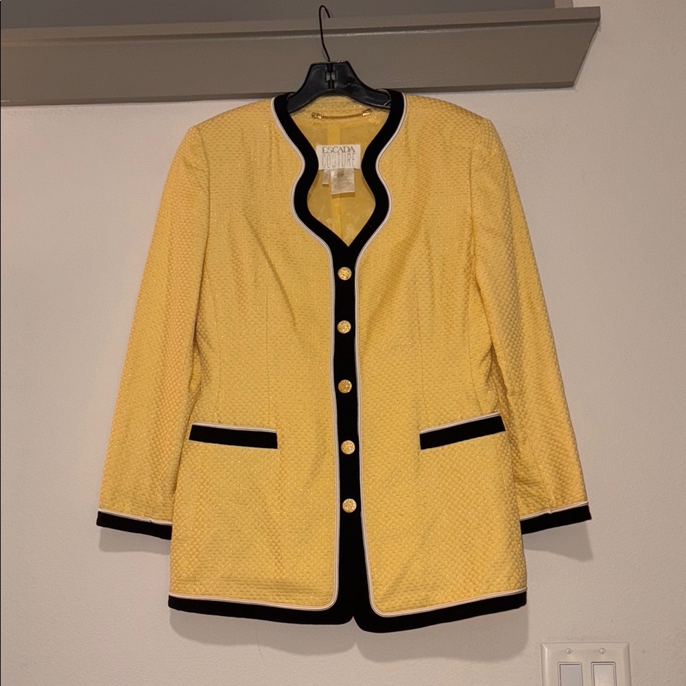 Escada Couture Vintage Yellow Jacket SZ 42/US 12 VGUC